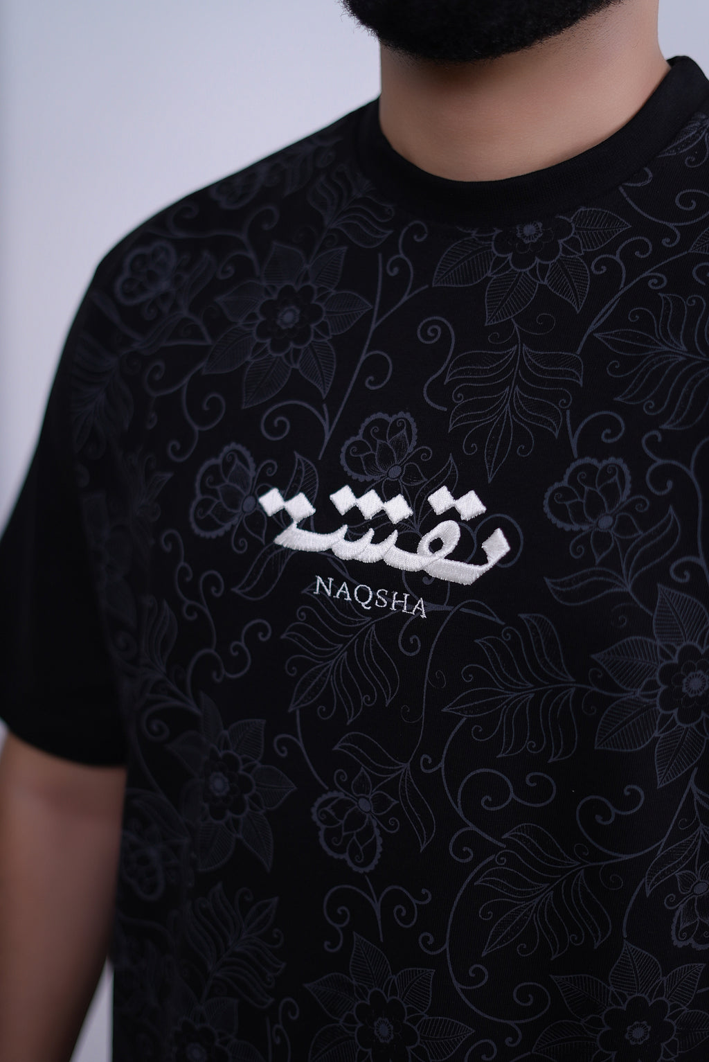 VIOLET - NAQSHA Tshirt